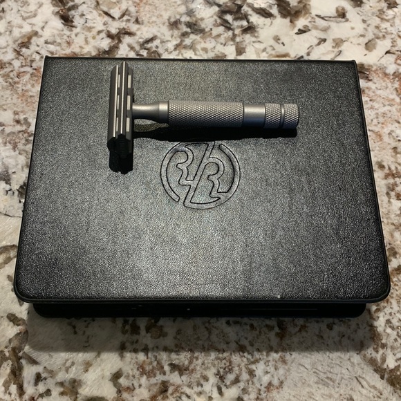 SOLD - Rockwell S6 Stainless Safety Razor - Picture 1 of 3